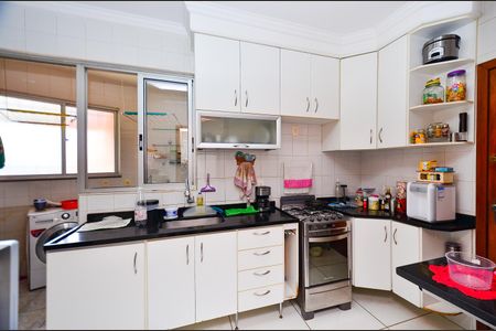 Apartamento à venda com 87m², 3 quartos e 2 vagasCozinha