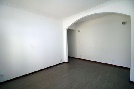 Apartamento à venda com 100m², 3 quartos e 1 vagaSala