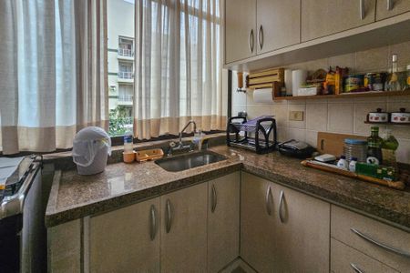 Apartamento para alugar com 90m², 4 quartos e 2 vagasCozinha