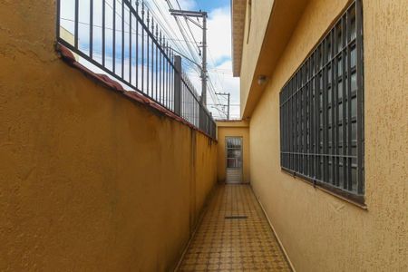 Casa à venda com 139m², 2 quartos e 2 vagas Casa à venda com 139m², 2 quartos e 2 vagasCorretor