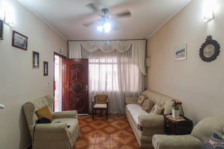 Casa à venda com 139m², 2 quartos e 2 vagas Casa à venda com 139m², 2 quartos e 2 vagasSala