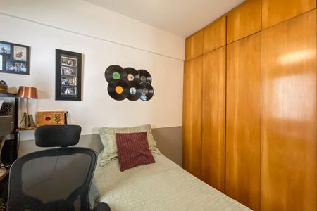 Apartamento à venda com 53m², 2 quartos e 1 vagaQuarto 2