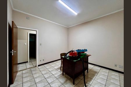 Casa à venda com 320m², 4 quartos e 3 vagas Casa à venda com 320m², 4 quartos e 3 vagasSala 2