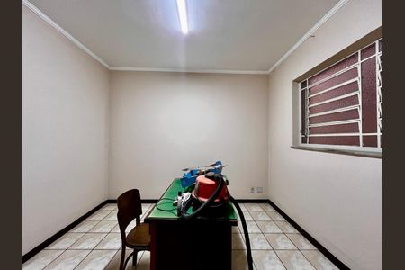 Casa à venda com 320m², 4 quartos e 3 vagas Casa à venda com 320m², 4 quartos e 3 vagasSala 2