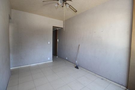 Apartamento para alugar com 70m², 2 quartos e 1 vagaSala