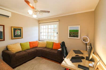 Casa de condomínio à venda com 238m², 3 quartos e 2 vagasQuarto 2