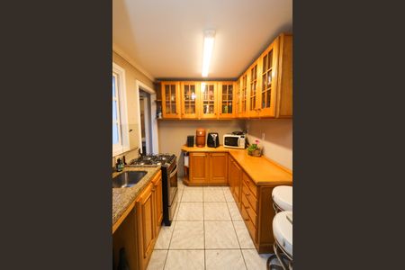 Casa de condomínio à venda com 238m², 3 quartos e 2 vagasCozinha