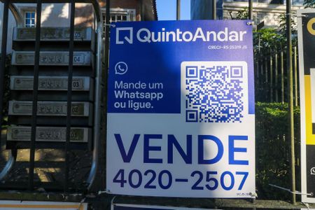 Casa de condomínio à venda com 238m², 3 quartos e 2 vagasPlaquinha