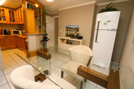 Casa de condomínio à venda com 238m², 3 quartos e 2 vagasSala de Jantar