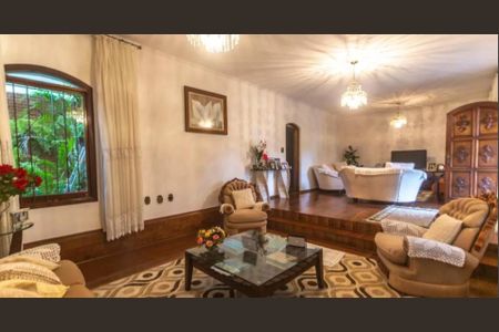 Casa à venda com 580m², 4 quartos e 10 vagas