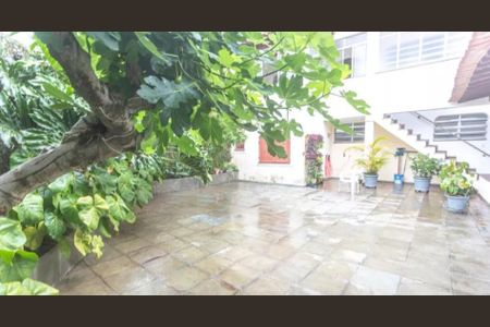 Casa à venda com 580m², 4 quartos e 10 vagas