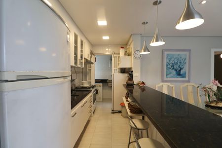 Apartamento para alugar com 170m², 3 quartos e 1 vaga Apartamento para alugar com 170m², 3 quartos e 1 vagaCozinha