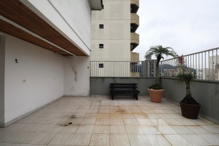 Apartamento para alugar com 170m², 3 quartos e 1 vaga Apartamento para alugar com 170m², 3 quartos e 1 vagaVaranda