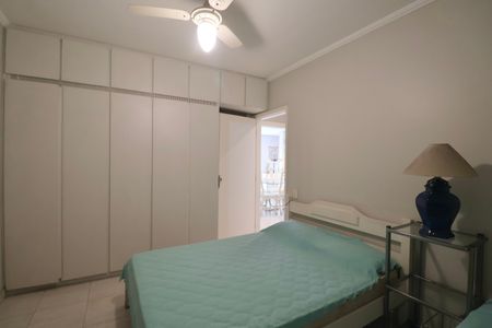 Apartamento para alugar com 170m², 3 quartos e 1 vaga Apartamento para alugar com 170m², 3 quartos e 1 vagaQuarto