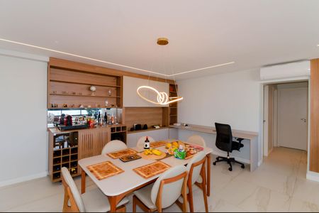 Apartamento para alugar com 89m², 2 quartos e 2 vagasSala de Jantar