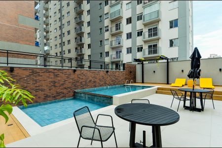 Apartamento para alugar com 89m², 2 quartos e 2 vagasÁrea comum - Piscina