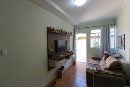 Apartamento à venda com 60m², 2 quartos e 1 vaga Apartamento à venda com 60m², 2 quartos e 1 vagaSala