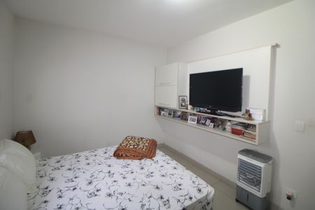 Casa à venda com 500m², 3 quartos e 3 vagasCasa 1 - Quarto 2