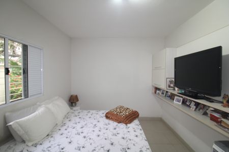 Casa à venda com 500m², 3 quartos e 3 vagasCasa 1 - Quarto 2