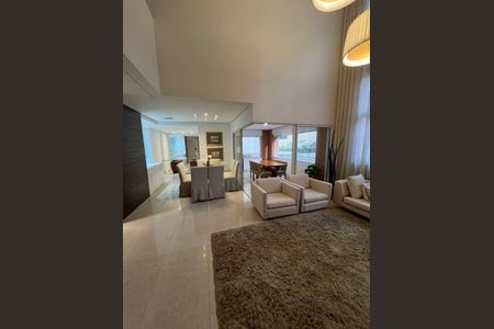 Apartamento à venda com 158m², 3 quartos e 4 vagas Apartamento à venda com 158m², 3 quartos e 4 vagasFoto 04