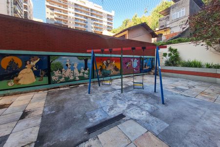 Apartamento à venda com 80m², 2 quartos e 1 vagaÁrea comum