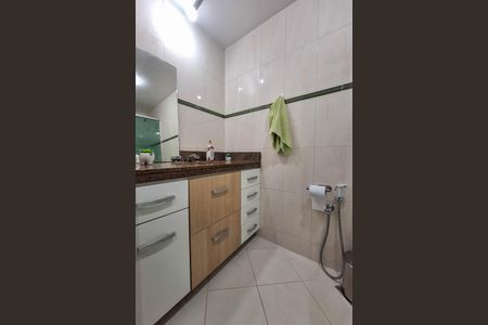 Apartamento à venda com 80m², 2 quartos e 1 vagaBanheiro Social
