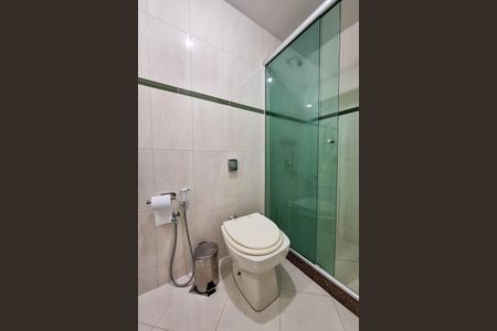 Apartamento à venda com 80m², 2 quartos e 1 vagaBanheiro Social