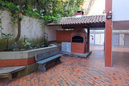 Apartamento à venda com 80m², 2 quartos e 1 vagaÁrea comum