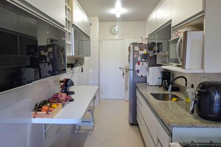 Apartamento à venda com 80m², 2 quartos e 1 vagaCozinha