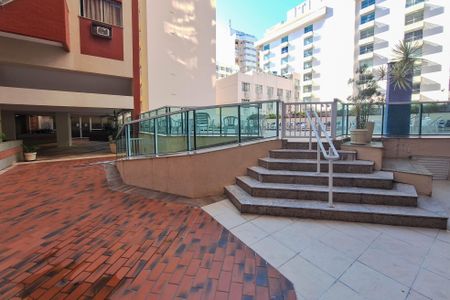 Apartamento à venda com 80m², 2 quartos e 1 vagaÁrea comum