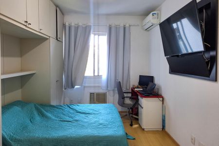 Apartamento à venda com 80m², 2 quartos e 1 vagaSuíte