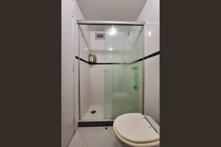 Apartamento à venda com 80m², 2 quartos e 1 vagaBanheiro da Suíte