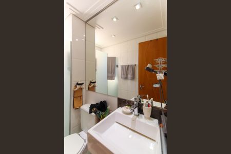 Apartamento à venda com 130m², 3 quartos e 3 vagasBanheiro da Suíte 2