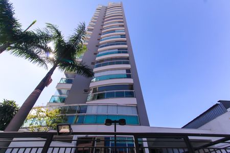 Apartamento à venda com 130m², 3 quartos e 3 vagasFachada