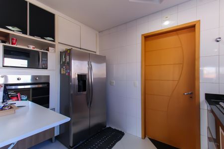 Apartamento à venda com 130m², 3 quartos e 3 vagasCozinha