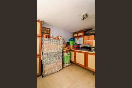 Casa à venda com 320m², 4 quartos e 3 vagasTerraço - Quarto de Serviço