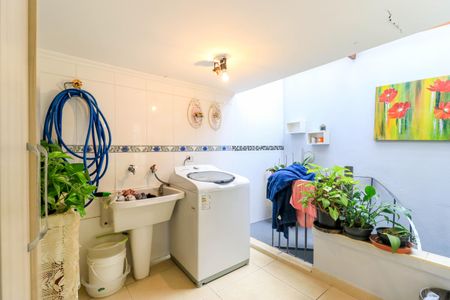 Casa à venda com 320m², 4 quartos e 3 vagasTerraço - Área de Serviço