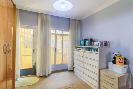 Casa à venda com 320m², 4 quartos e 3 vagasQuarto 2