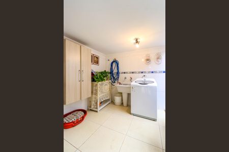 Casa à venda com 320m², 4 quartos e 3 vagasTerraço - Área de Serviço