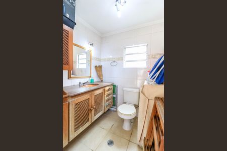 Casa à venda com 320m², 4 quartos e 3 vagasBanheiro do Espaço Gourmet