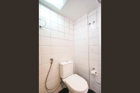 Apartamento à venda com 93m², 3 quartos e 2 vagasBanheiro social