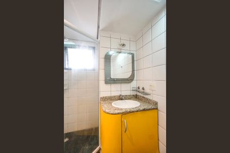 Apartamento à venda com 93m², 3 quartos e 2 vagasBanheiro social