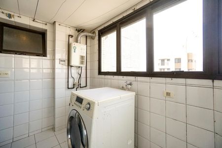 Apartamento à venda com 93m², 3 quartos e 2 vagasÁrea de serviço