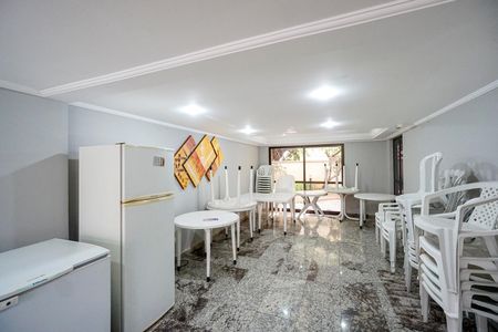 Apartamento à venda com 93m², 3 quartos e 2 vagasÁrea comum - Salão de festas