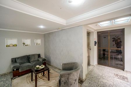 Apartamento à venda com 93m², 3 quartos e 2 vagasHall social