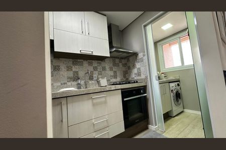 Apartamento à venda com 60m², 2 quartos e 1 vaga Apartamento à venda com 60m², 2 quartos e 1 vagaCozinha
