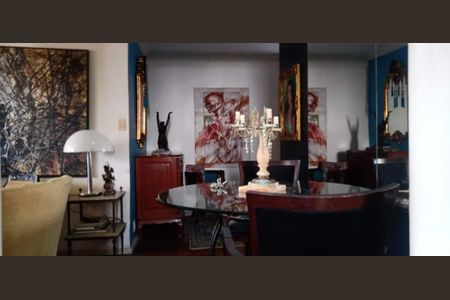 Apartamento à venda com 61m², 1 quarto e 1 vaga