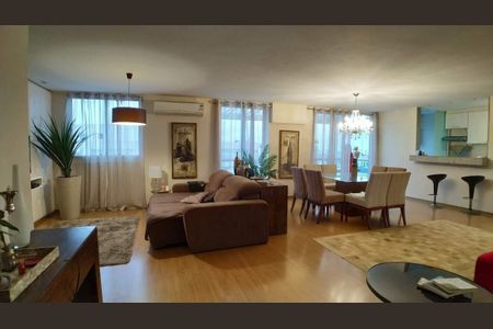 Apartamento à venda com 289m², 4 quartos e 2 vagas