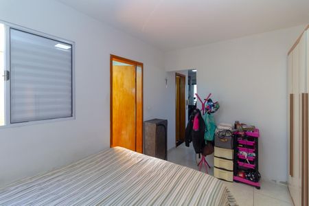 Casa de condomínio à venda com 35m², 1 quarto e 1 vagaQuarto