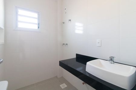 Casa de condomínio à venda com 92m², 3 quartos e 1 vagaBanheiro da Suíte